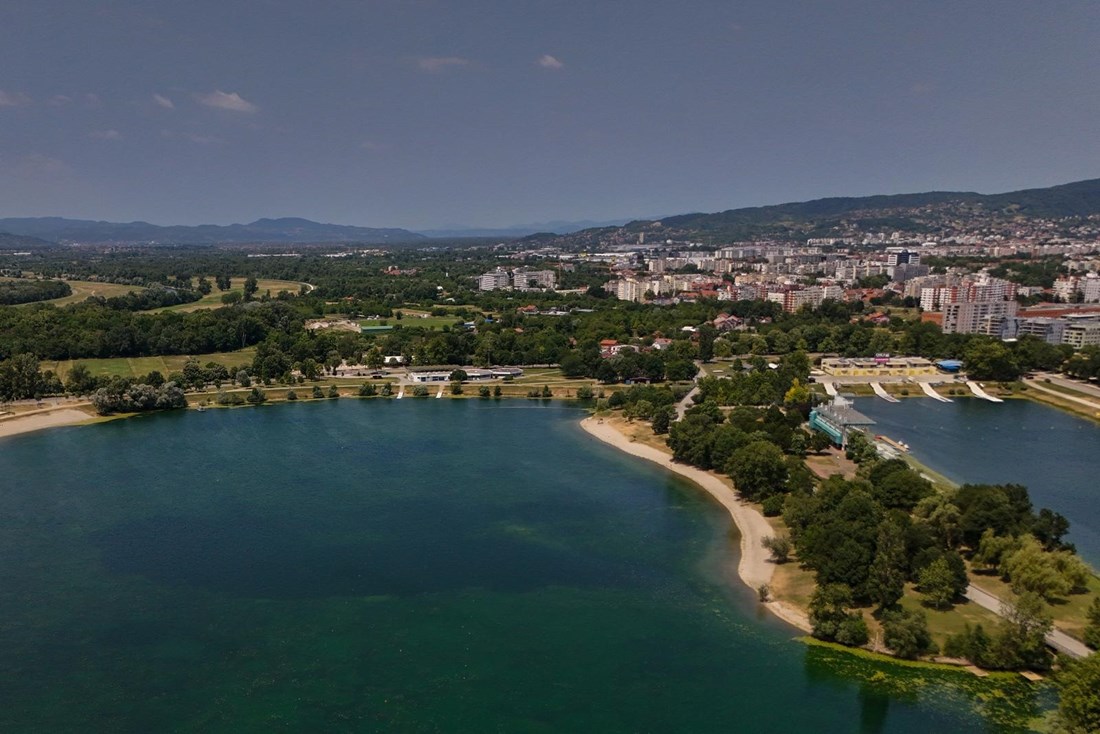 Misteriozna rupa na dnu: Što se krije ispod površine omiljenog zagrebačkog jezera?
