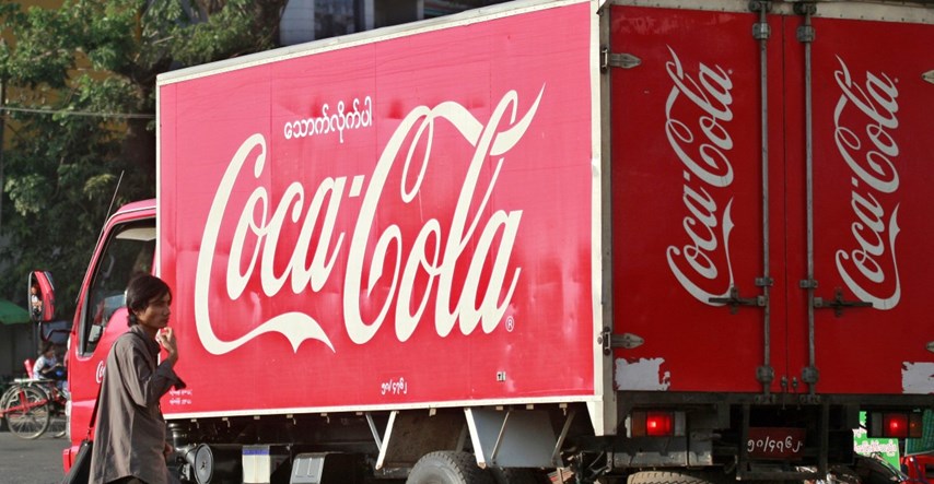 Coca-Cola povlači reklame s Facebooka