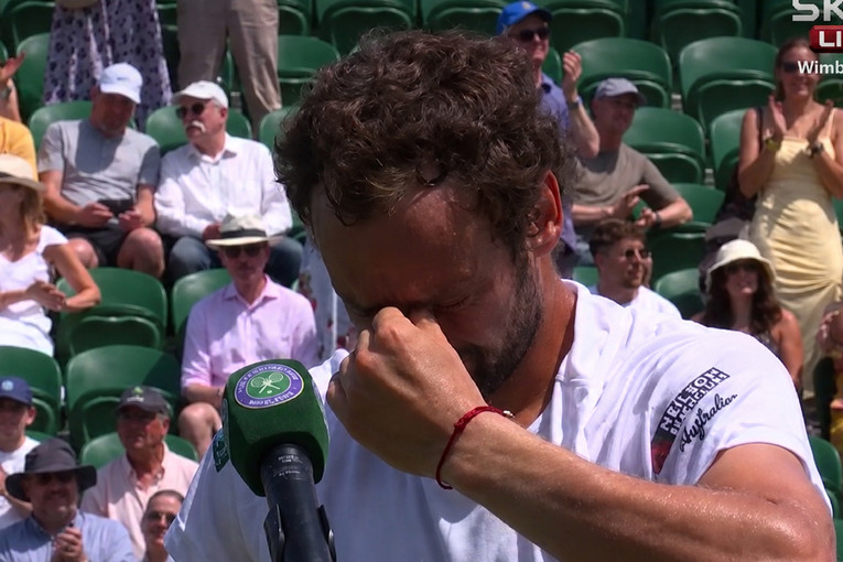 VIDEO Rus plakao nakon velike pobjede na Wimbledonu: "Nisam znao hoću li se vratiti"
