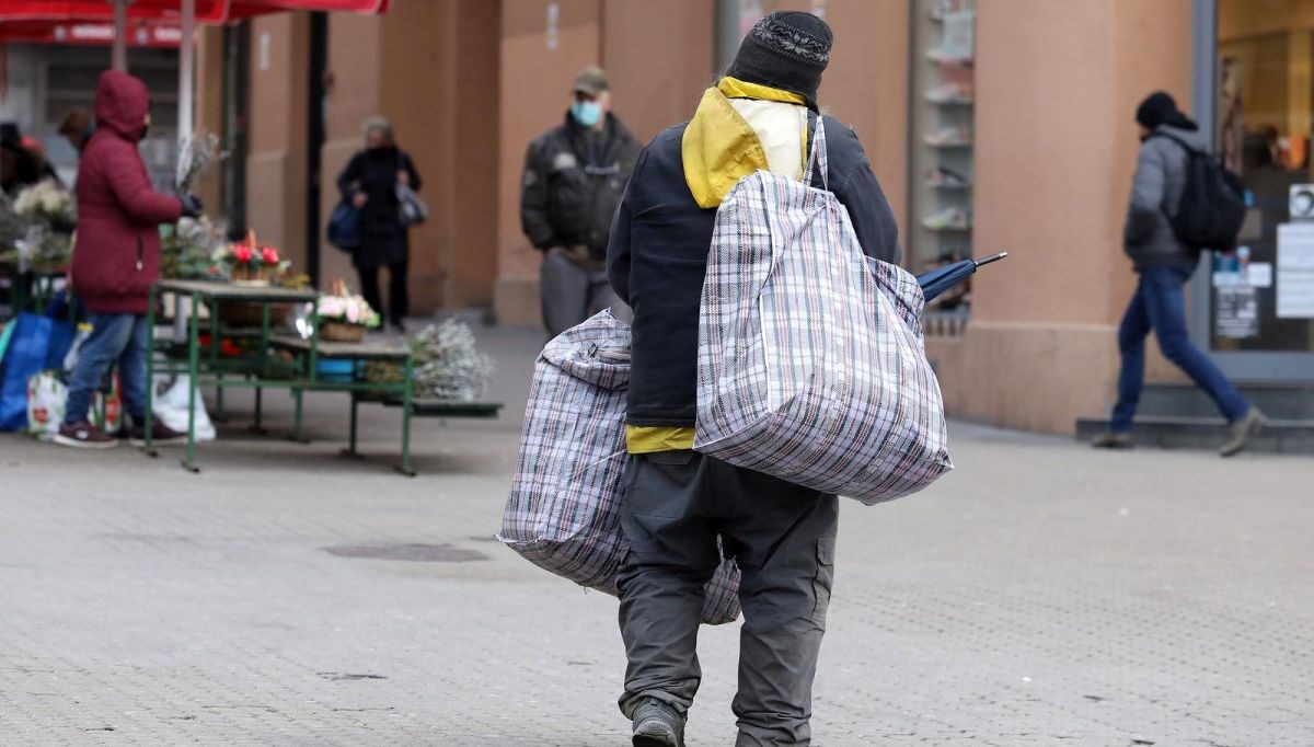 Crveni križ: Svaki dan vidimo starije ljude koji su napušteni, gladni i zaboravljeni