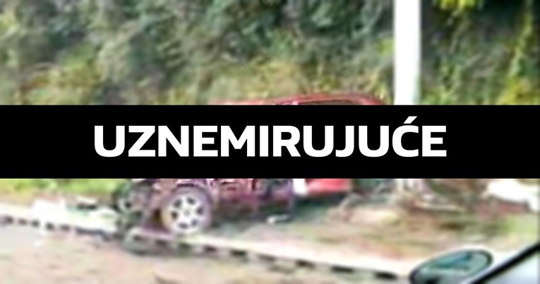 UZNEMIRUJUĆE Auto u kojemu je poginula cura je smrskan. Vozio ga pijani maloljetnik