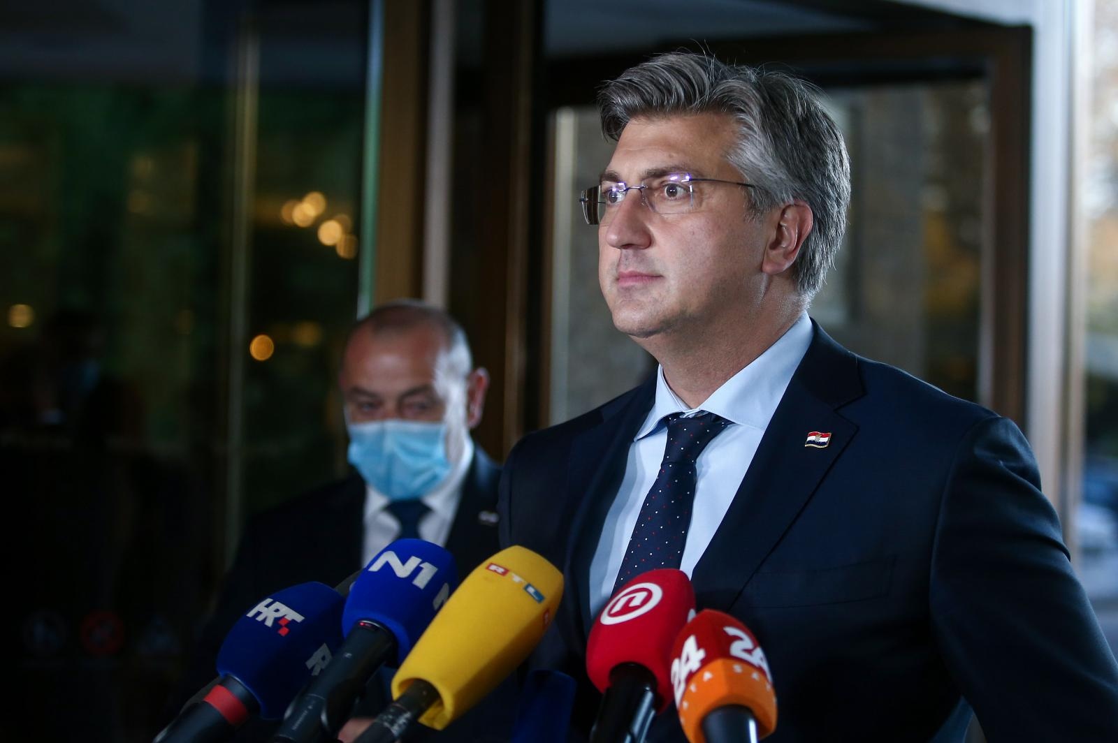 Počela sjednica Predsjedništva HDZ-a o rebalansu i proračunu za 2021.