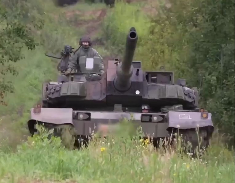 Poljska kupila 180 moćnih tenkova od Južne Koreje