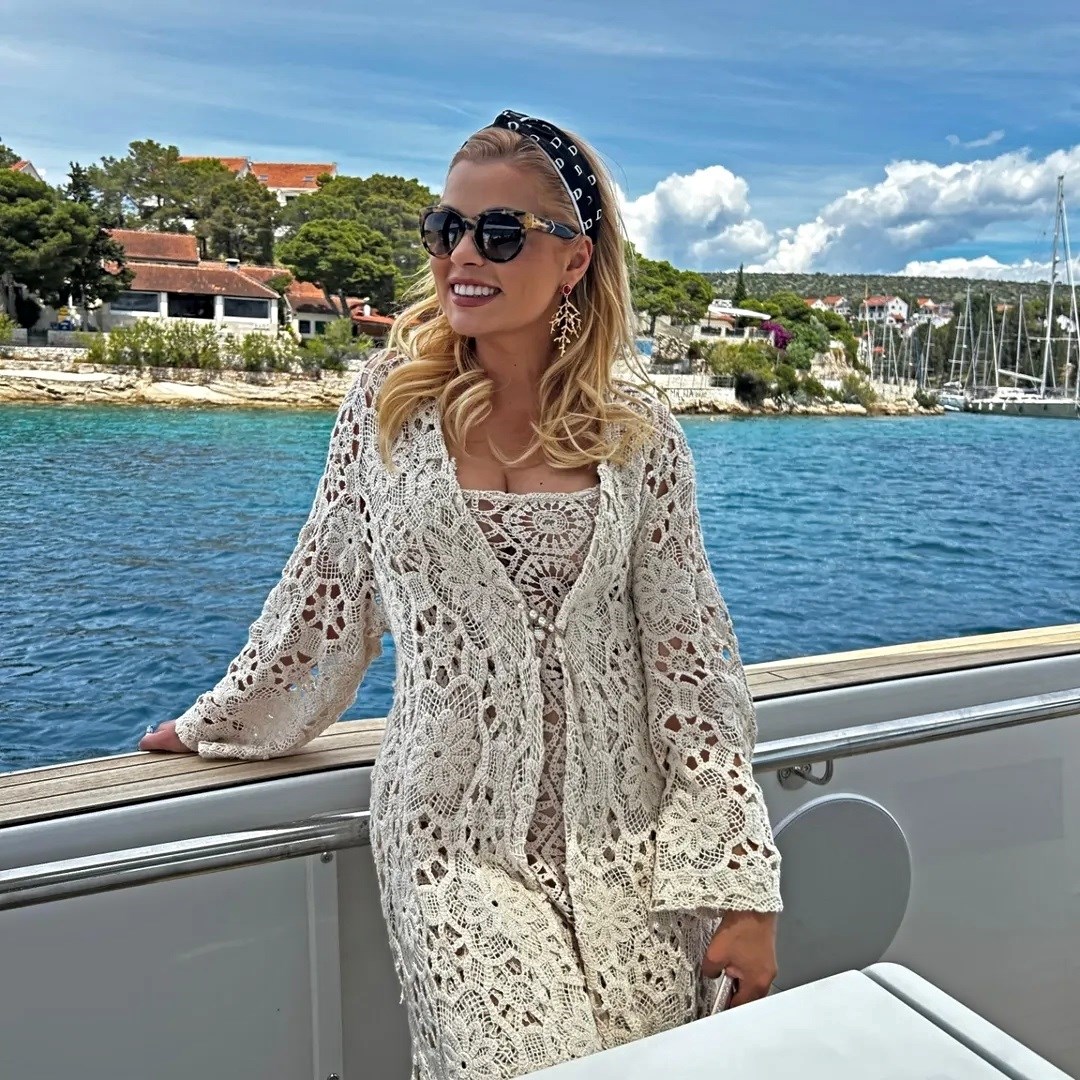 Andrea Šušnjara objavila fotku s plaže: "Mobitel me sam slikao"