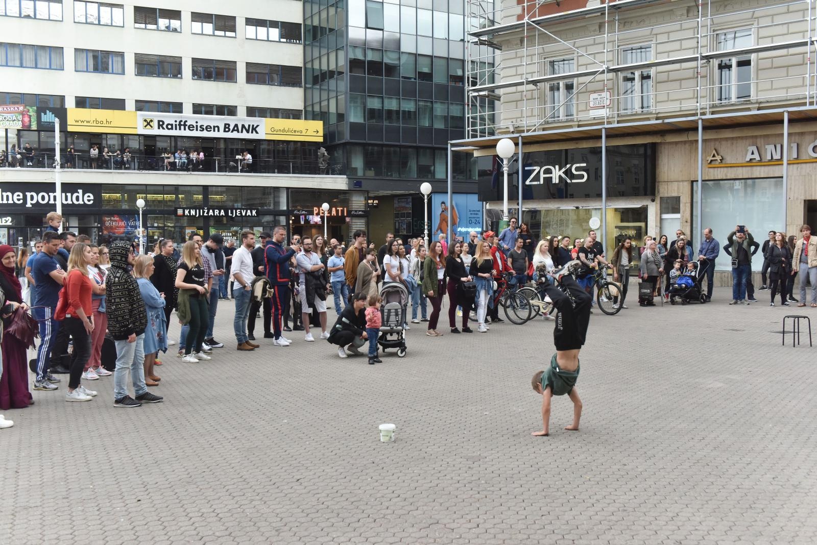 U Zagrebu u izolaciji 451 osoba. Djeca s rođendana i iz razreda zaraženog negativna