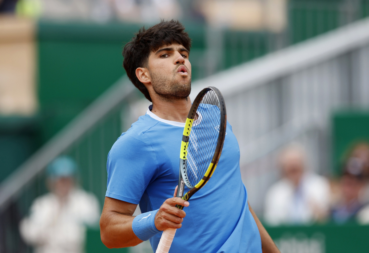 Carlos Alcaraz propušta Roland Garros