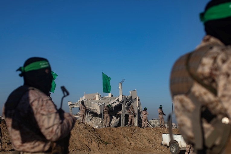 Hamas: Nećemo se odreći oružja