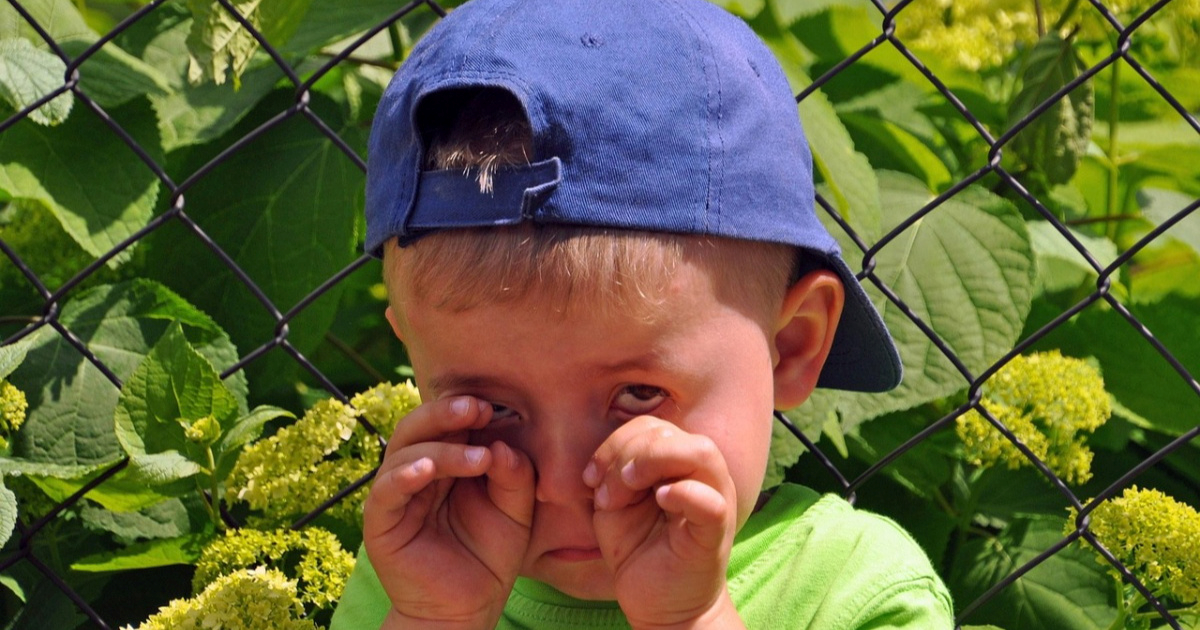 Što napraviti kad dijete u trgovini vrišti, baca se i odbija surađivati?