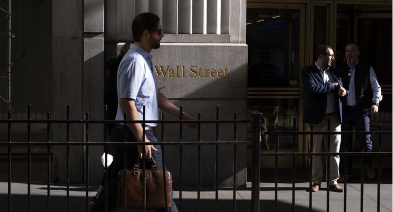 Wall Street pao treći dan zaredom