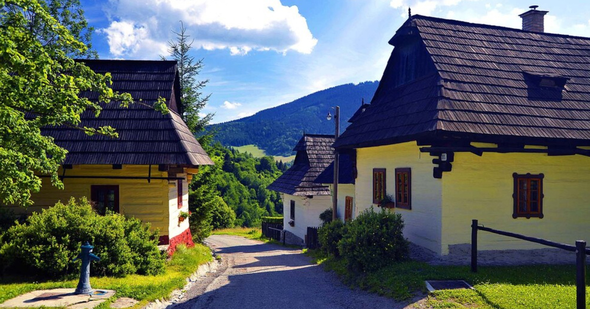 Selu na popisu UNESCO-a je dosta turista: "Život nam se pretvorio u kanalizaciju"