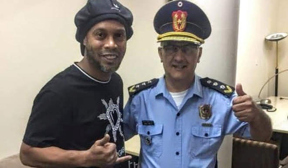 Uhitio Ronaldinha pa se slikao s njim: On je idol do smrti