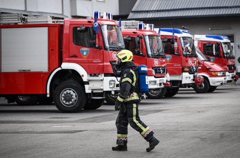 Vatrogasci ogorčeni zbog najnovijeg napada na njihove kolege tijekom intervencije