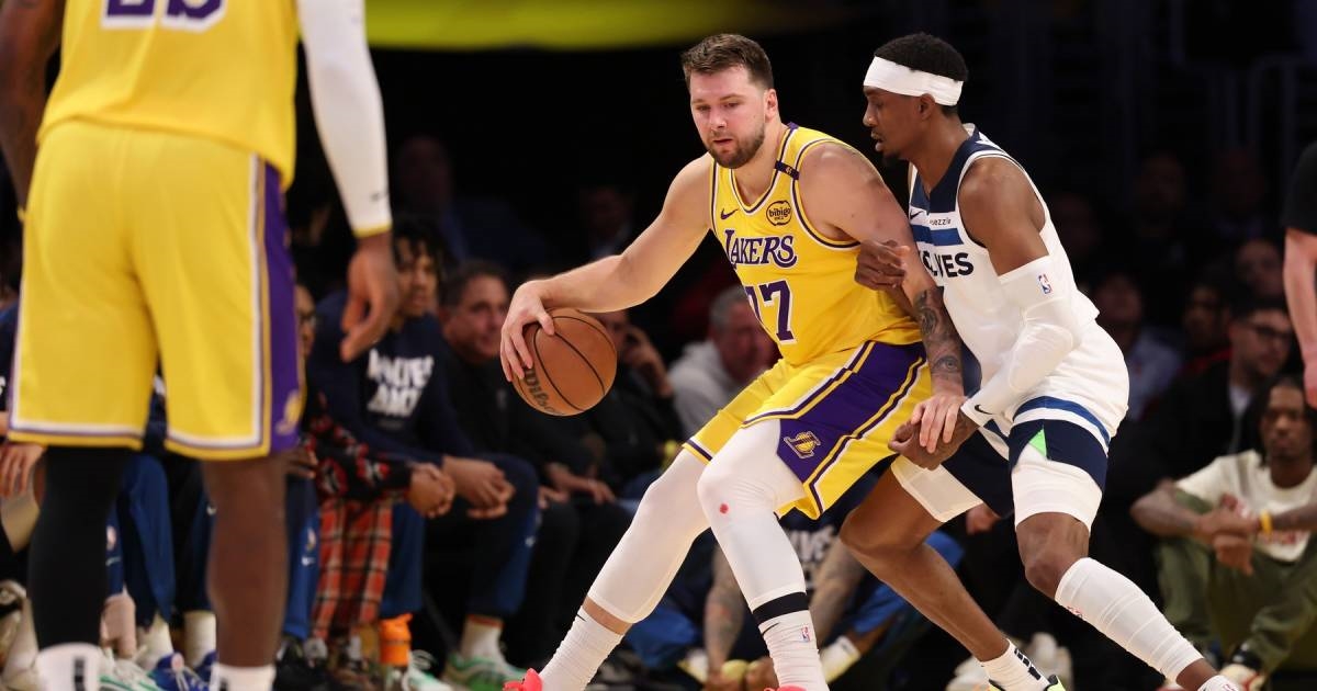 VIDEO Lakersi izjednačili protiv Minnesote. Sjajni Dončić na rubu triple-doublea