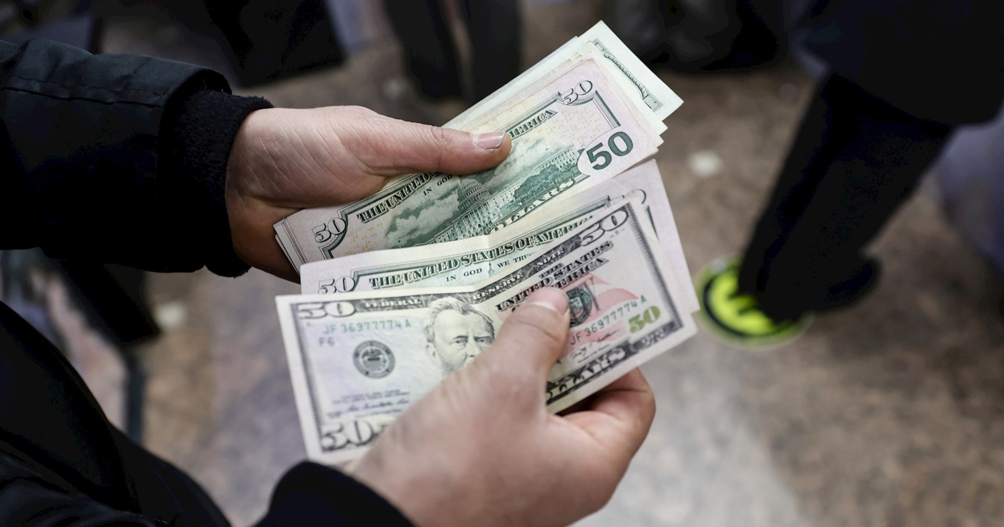 Dolar pao na najniže razine u tri godine