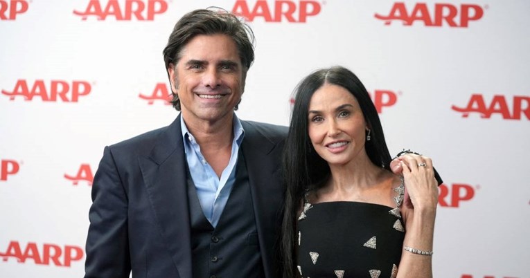 Demi Moore i John Stamos susreli se na dodjeli nagrada, glumac joj posvetio objavu