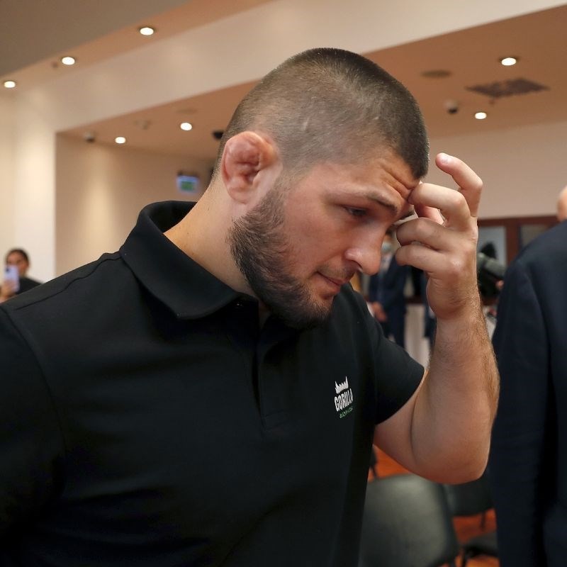 Khabib pred bankrotom, Connor mu rekao da je porta potty za šeike. Evo što to znači