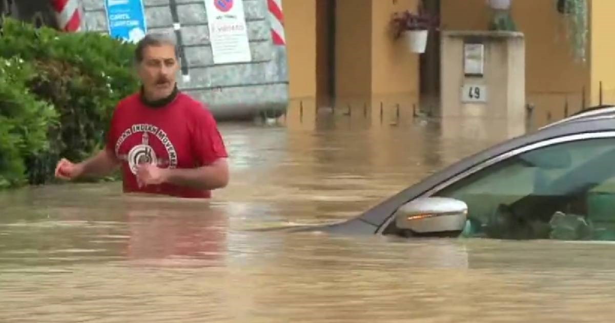 VIDEO Ogromne poplave u Italiji: Potopljeni gradovi, najmanje devetero mrtvih