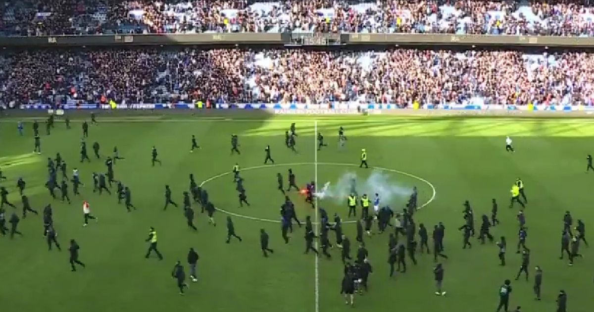 VIDEO Škotska zgrožena nasiljem na Old Firmu. Navijači uletjeli u teren i mlatili se