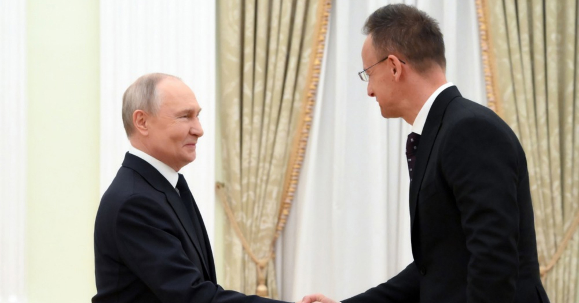 Bivši Orbanov šef diplomacije pod istragom zbog veza s Rusijom