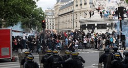 Kaos u Parizu: Sukobili se prosvjednici i policajci