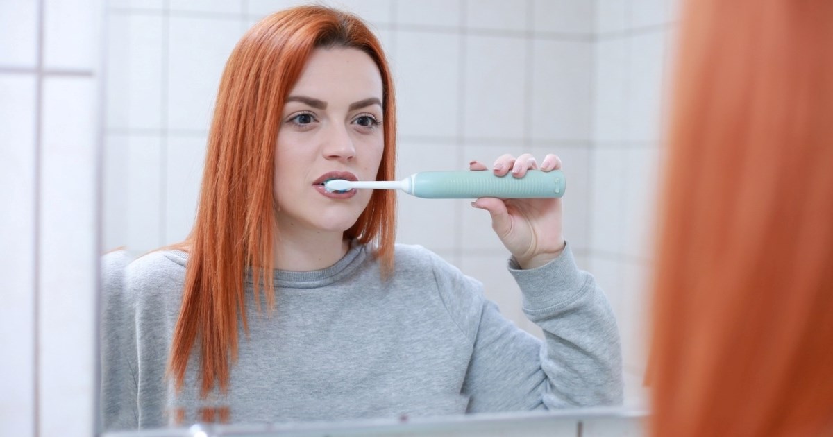 Stomatologinja otkriva da jedna četkica za zube najbolje sprječava karijes