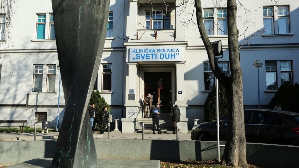 U zagrebačkoj bolnici Sveti Duh 10 zaraženih, 31 osoba u samoizolaciji