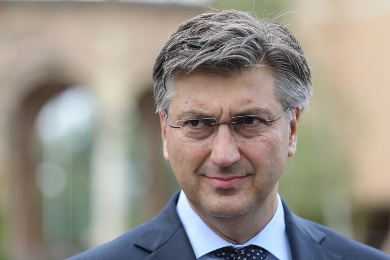 PM Plenkovic will pay his respect to Serbian war victims in Varivode