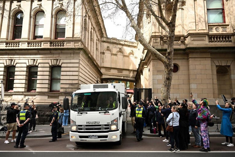 Majka i kći u Australiji glumile da vide budućnost, prevarile ljude za 46 milijuna dolara