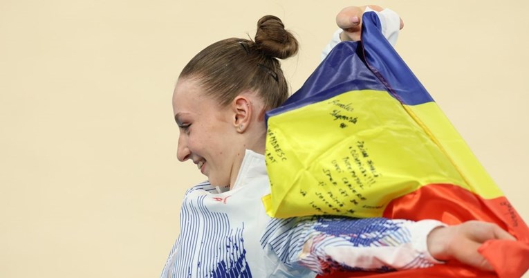 Gimnastičarka počela slaviti medalju, a onda su se javili suci. Završila je u suzama