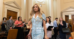 Paris Hilton promijenila boju glasa pred Kongresom, poslušajte kako zvuči