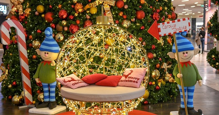 Pogledajte ove spektakularne božićne dekoracije