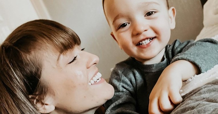 Mama pokazala kako umiruje bijes svog mališana u sekundi i roditelji su oduševljeni