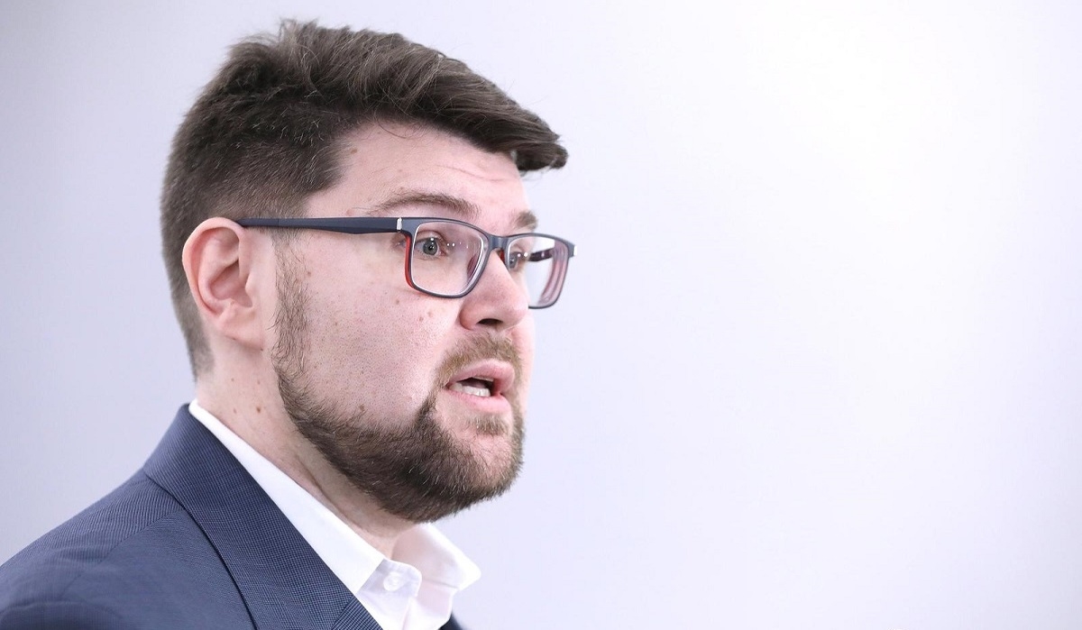 Grbin: Treba hitno uvesti crne liste trgovaca