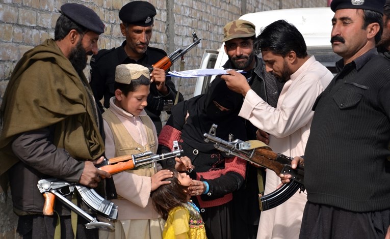 Talibani pristali da se djecu u Afganistanu cijepi protiv dječje paralize