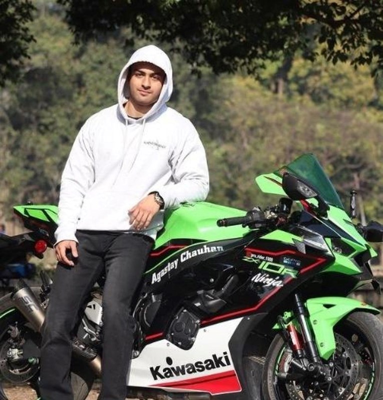 VIDEO Poznati youtuber pokušao voziti 300 km/h na motociklu. Poginuo je