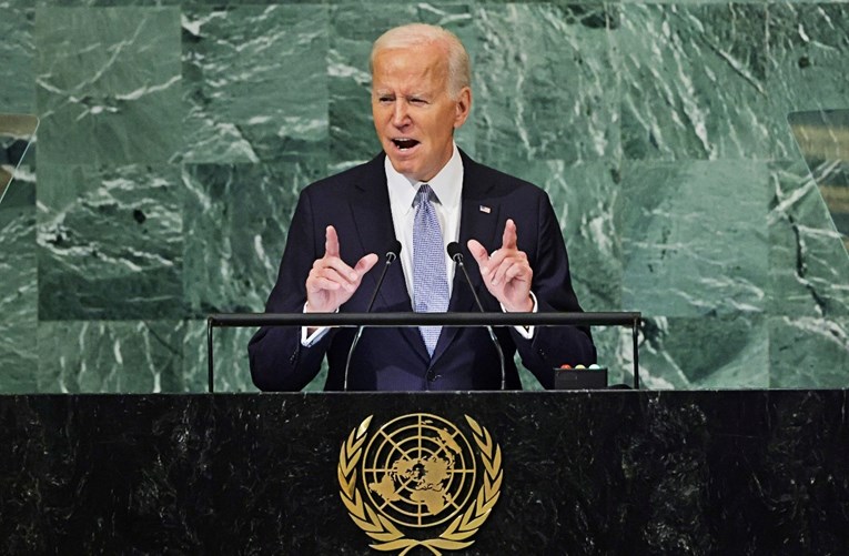 Biden: Putin prijeti nuklearnim udarom. Svima bi se trebala zalediti krv u žilama