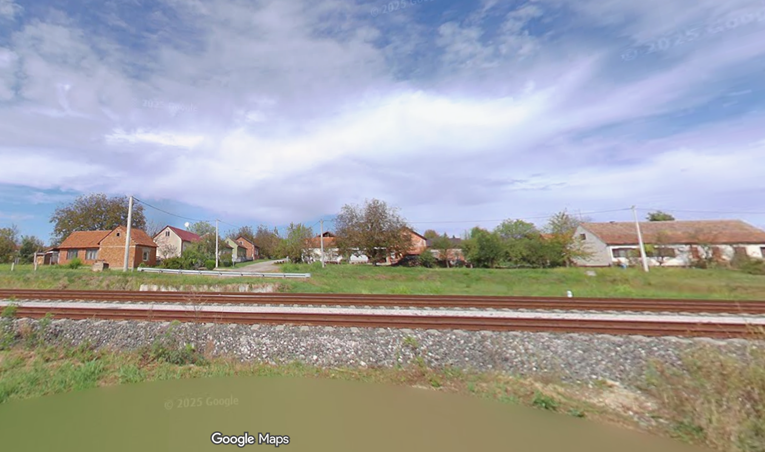 Žena sletjela s ceste zbog prebrze vožnje, ozlijeđene ona i curica