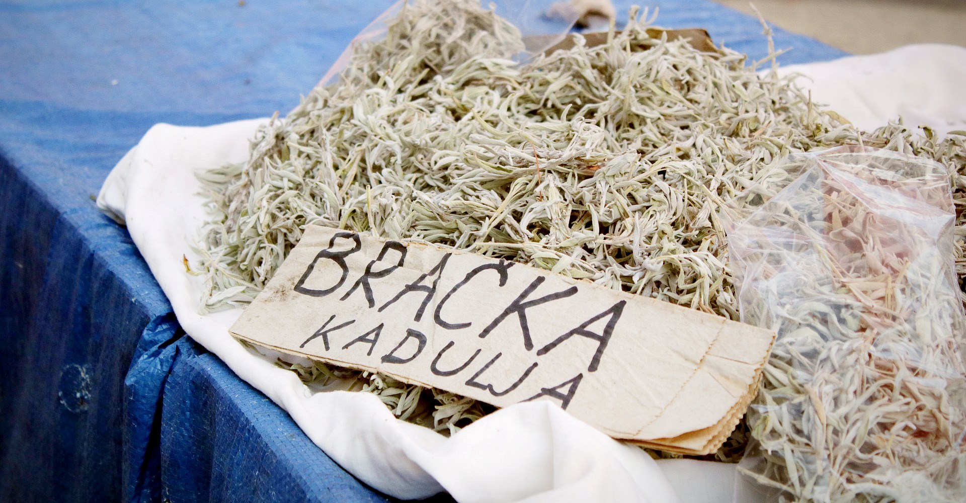Vrećica bračke kadulje košta 10 kuna. Najbolje je napraviti mirisni umak s maslacem