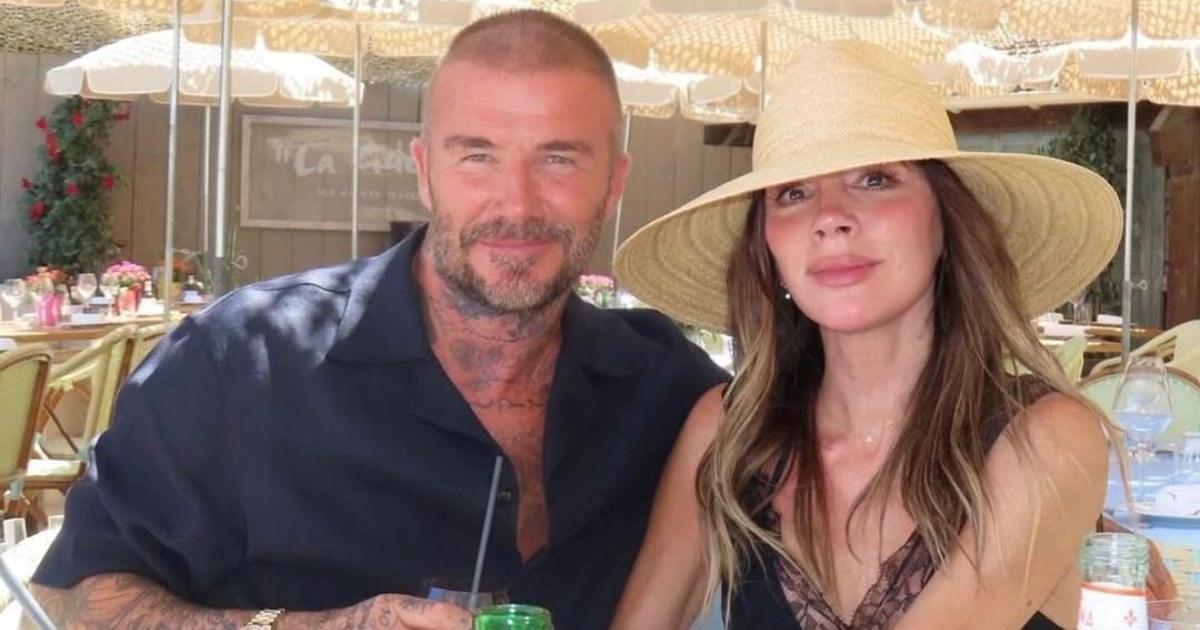 Victoria Beckham oživjela je trend: Crna haljina s čipkom opet je u modi