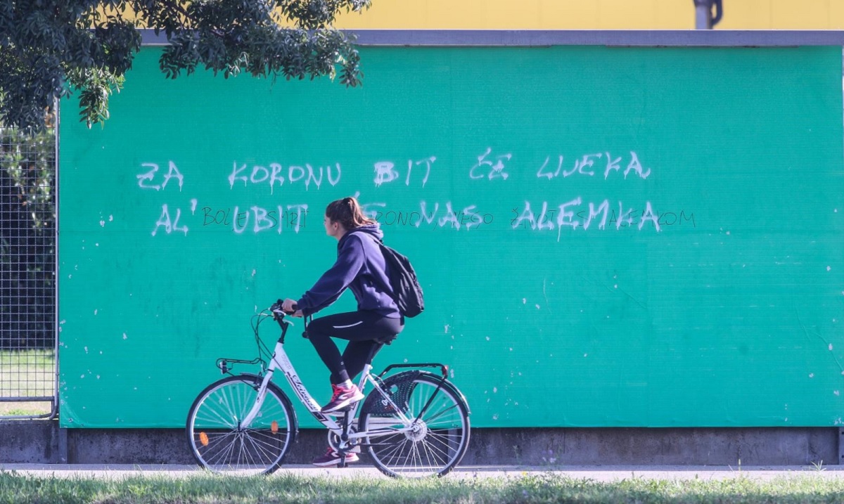 VIDEO U Zagrebu osvanule poruke o Capaku i Markotić