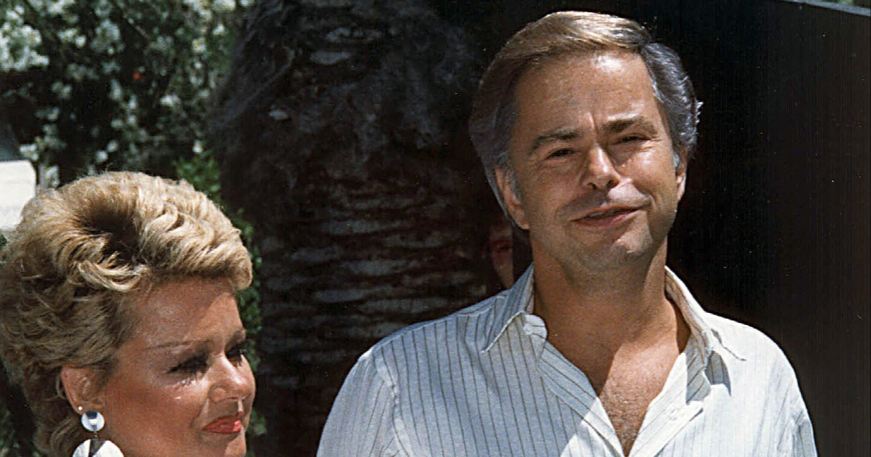 Umro Jim Bakker, televangelist čije je carstvo propalo u velikom skandalu