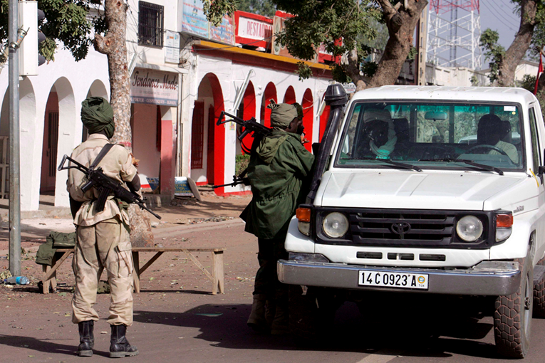 Predsjednik Čada zatvorio granicu sa Sudanom. Vojsku stavio u stanje pripravnosti