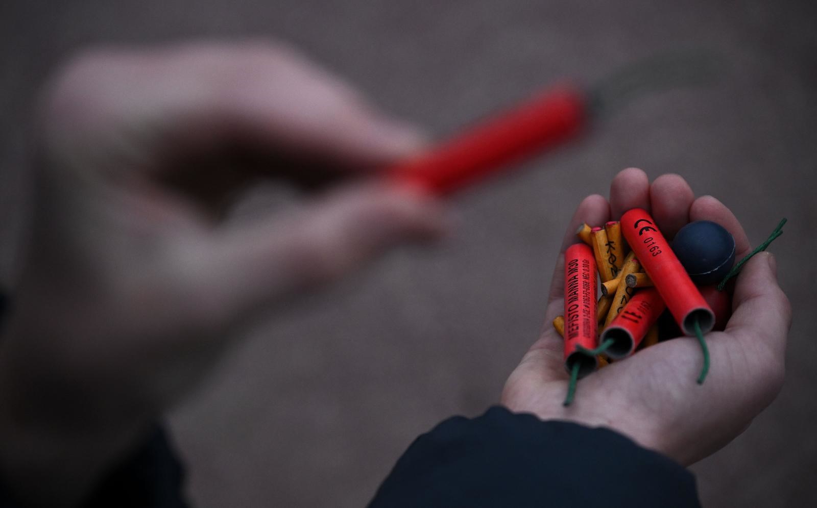 Maloljetnici u Opatiji pirotehnikom izazvali požar, kažnjeni roditelji