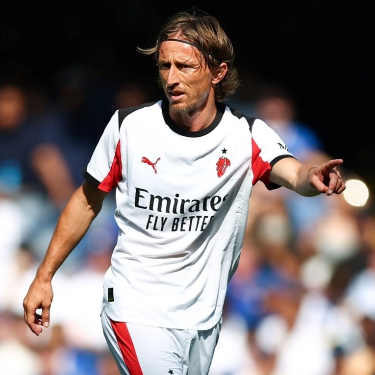 Gazzetta o Modriću: Bez pretjerivanja, kontrolirao je igru od trenutka kad je ušao