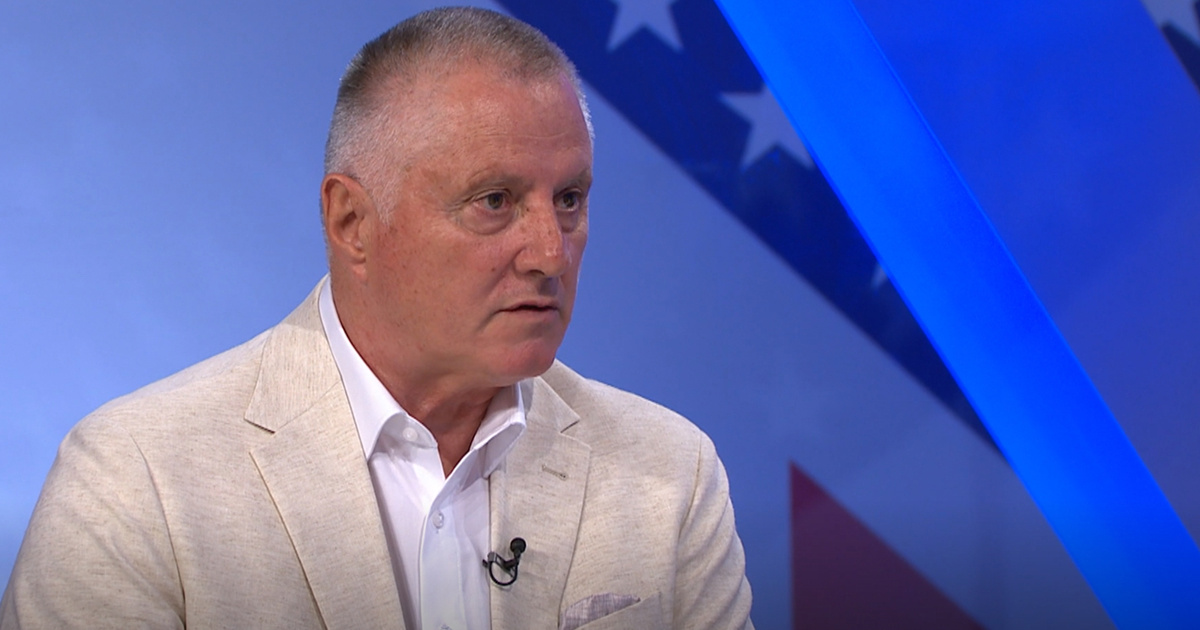 Ivković: Pongračiću dekretom treba zabraniti da vodi igru. Opasan je po život