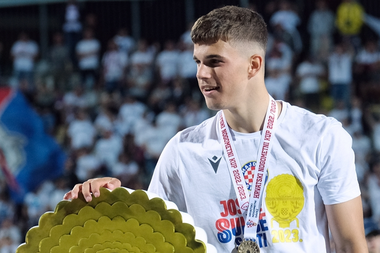 Pogledajte kako je Hajduk nekad prodavao igrače. Danas to može samo sanjati