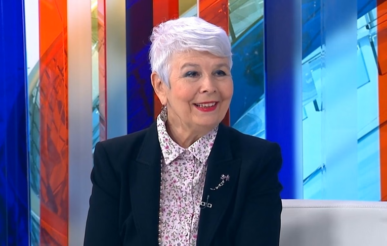 Država uvodi elektroničku inkluzivnu karticu. Jadranka Kosor: Krajnje protuustavno