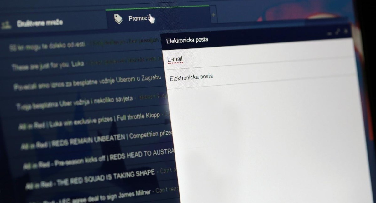 Policija upozorava na prijevaru: Ako ste primili ovakvu poruku, ne odgovarajte