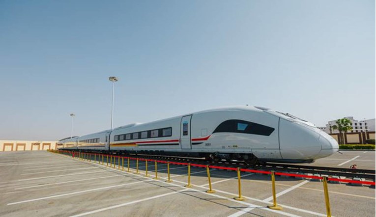 Pustinjska željeznica mijenja Egipat: 41 novi brzi vlak za povezivanje većih gradova 