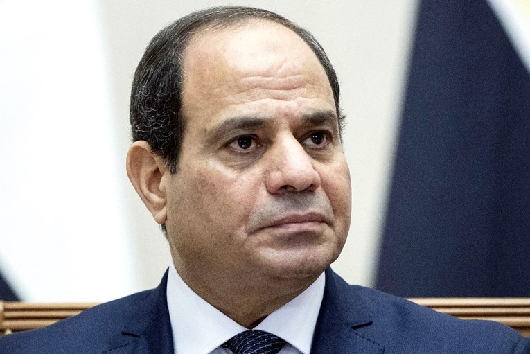 Egipćani glasaju hoće li predsjedniku dati faraonske ovlasti